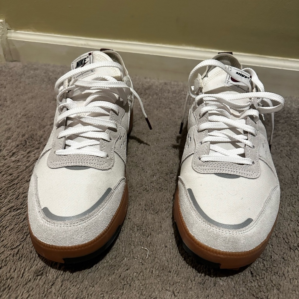 Nike Men's C1TY